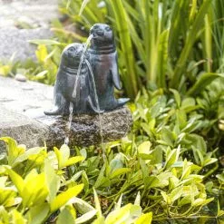 ESOTEC Geschäft 27 Wasserspeier Seehundpaar + Solar Teichpumpe 5 Watt Wasserspiel Esotec 101656