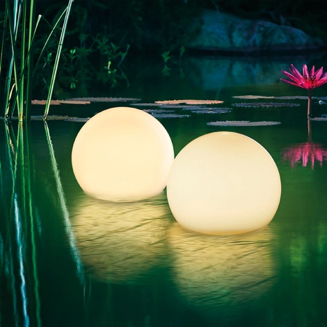 ESOTEC Schwimmfähiges Solar Leuchtkugel Set 15 Cm + Fernbedienung 8 Lichtfarben 102126 1 ESOTEC Schwimmfähiges Solar Leuchtkugel Set 15 Cm + Fernbedienung 8 Lichtfarben 102126